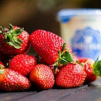400g Strawberries & Cream
